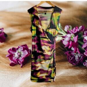 Worthington Large sleeveless faux wrap v neck polyester blend stretch dress.